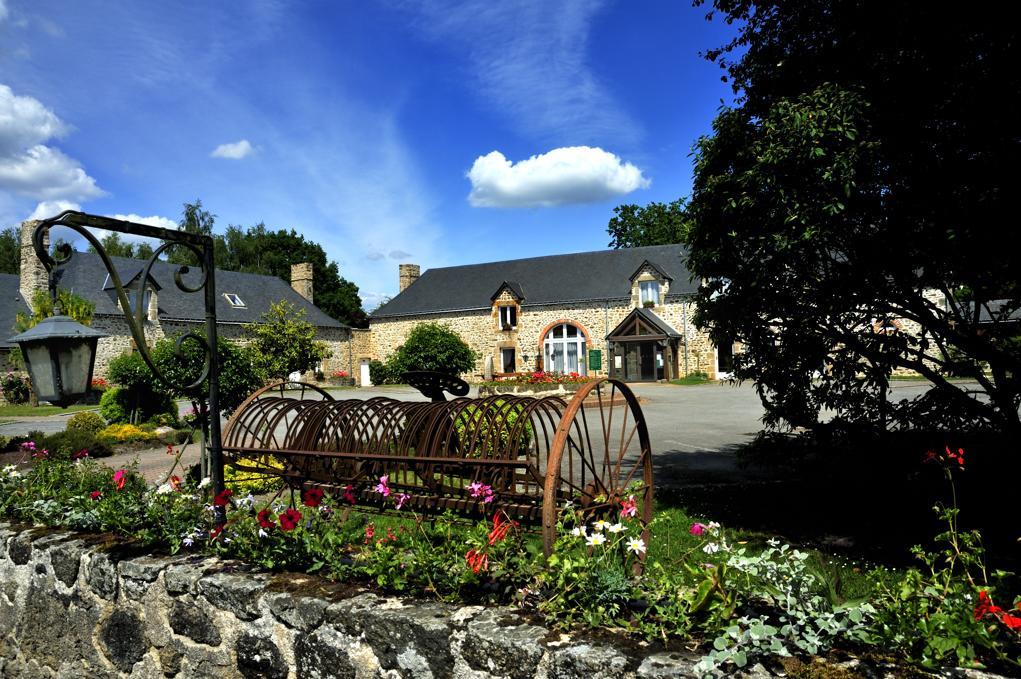 Au Relais Du Gue De Selle Hotel Mézangers Exterior foto