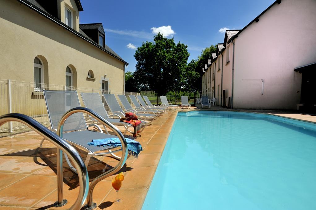 Au Relais Du Gue De Selle Hotel Mézangers Exterior foto