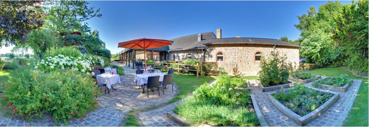 Au Relais Du Gue De Selle Hotel Mézangers Exterior foto