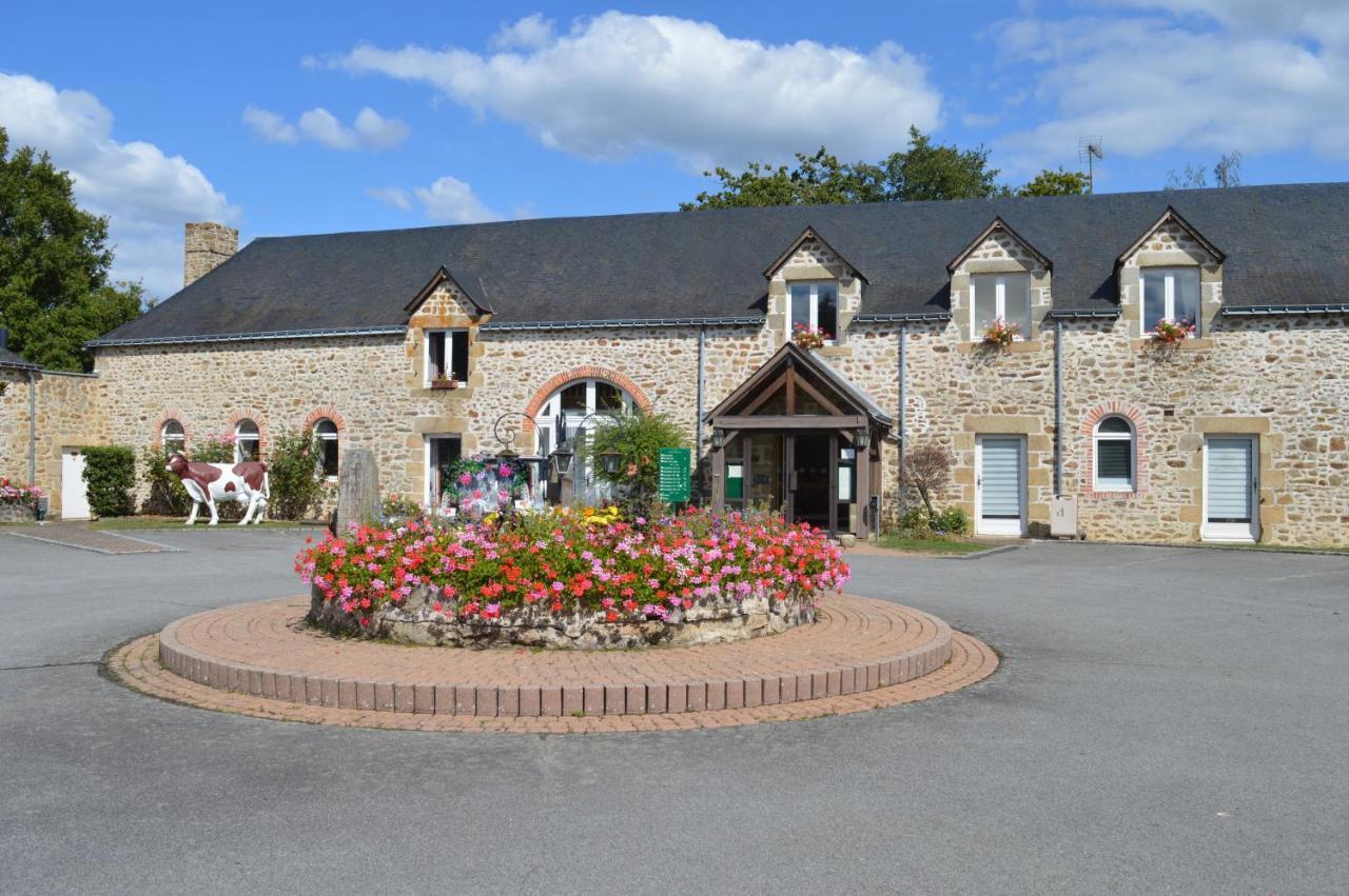 Au Relais Du Gue De Selle Hotel Mézangers Exterior foto